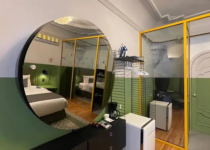Rioma Tennyson 86 Hotel 4*