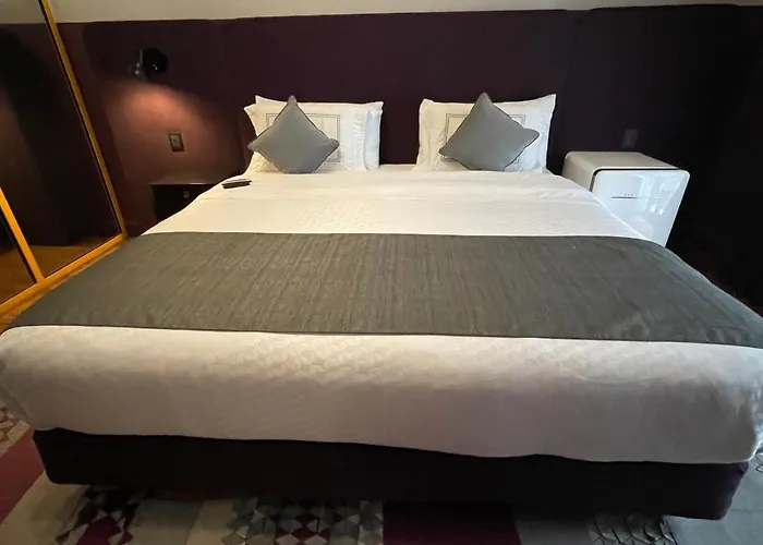 Rioma Tennyson 86 Hotel 4*