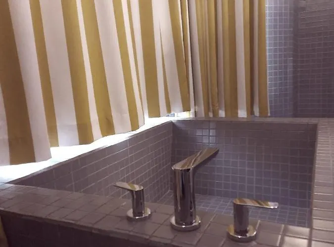 Rioma Tennyson 86 Hotel 4*