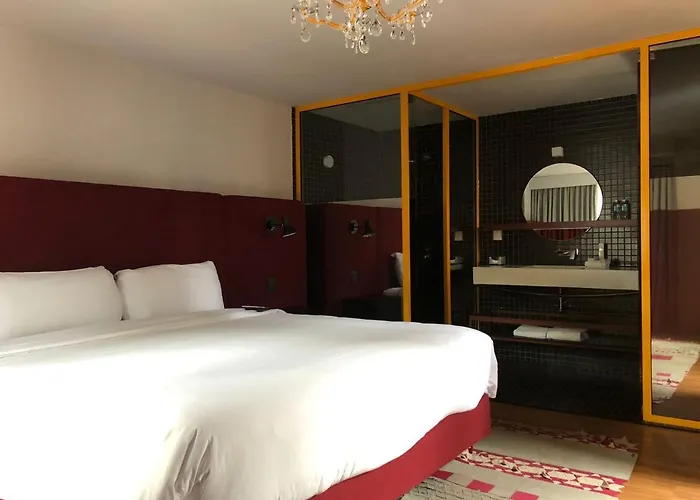 Rioma Tennyson 86 4* Mexico City