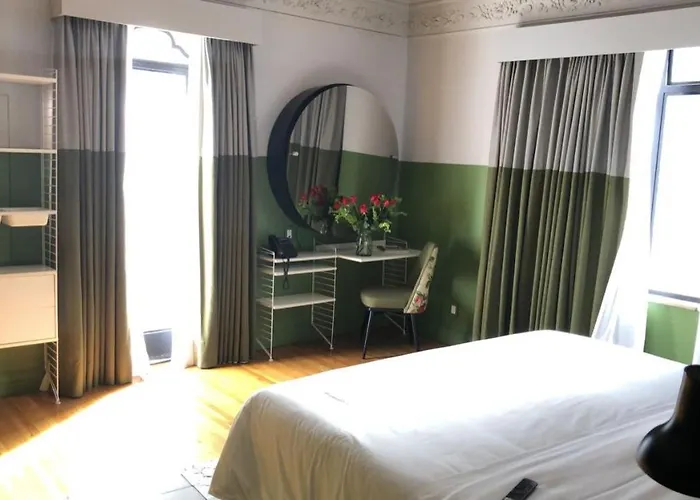 Hotel Rioma Tennyson 86